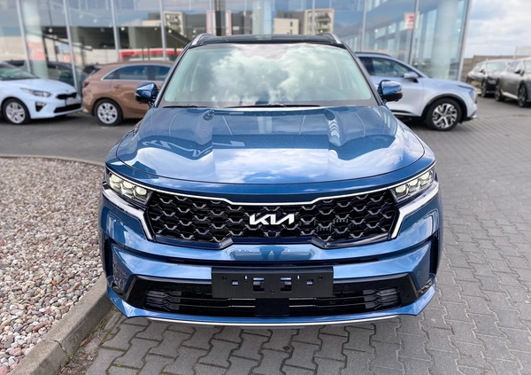 Kia Sorento cena 236900 przebieg: 5, rok produkcji 2023 z Namysłów małe 379